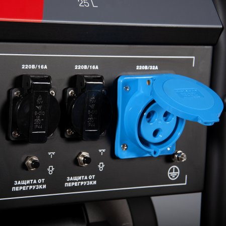 Бензиновый генератор с электростартером и коннектором автоматики FUBAG BS 7500 A ES в Оренбурге фото