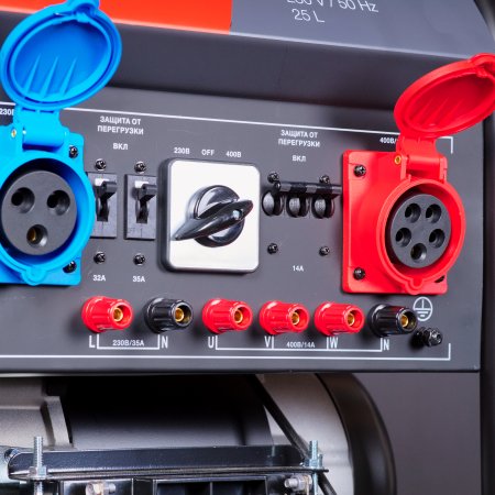 Бензиновый генератор FUBAG BS 8500 XD ES DUPLEX для одно и трехфазного режимов работы Бензиновый генератор FUBAG BS 8500 XD ES DUPLEX для одно и трехфазного режимов работы в Оренбурге фото